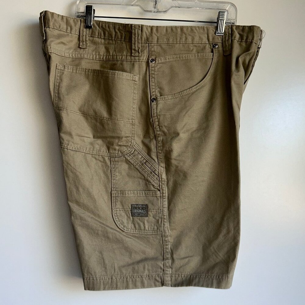 WRANGLER Hero Originals Men's Khaki Tan Cargo Carpenter Cotton Shorts Size 38